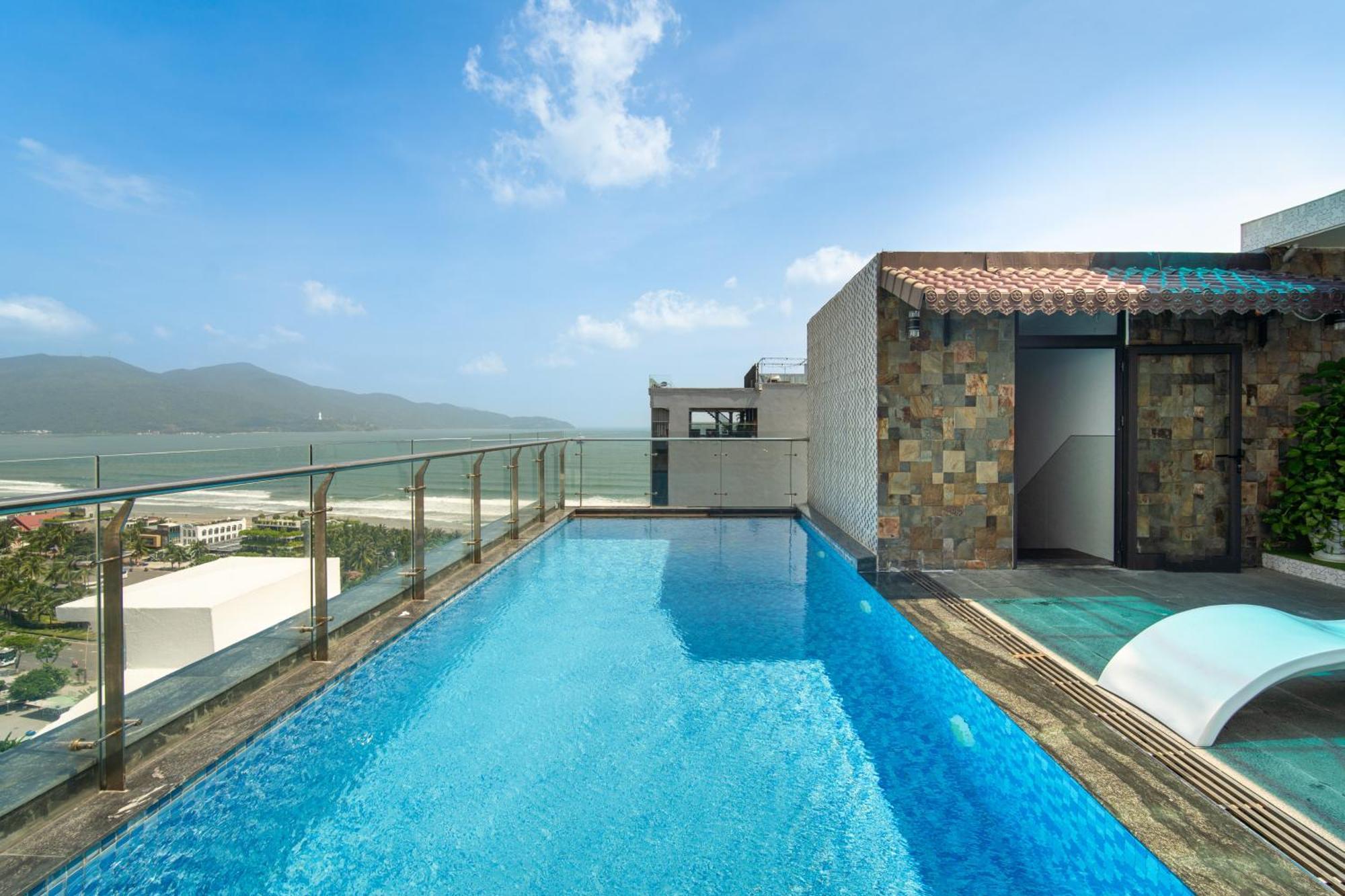 Delicate Hotel Da Nang Esterno foto